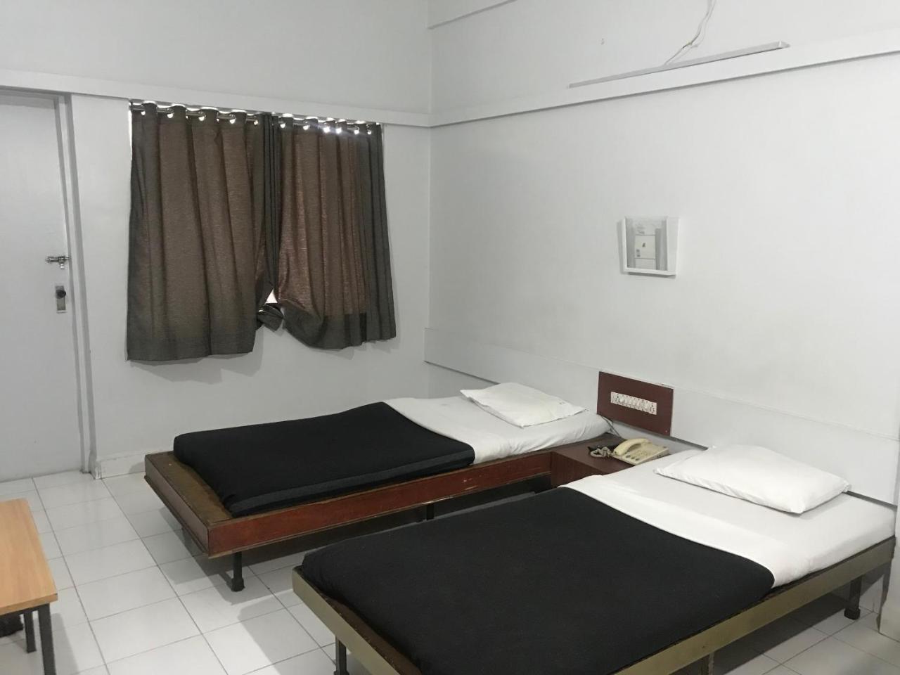 Maurya Residency 호텔 푸네 외부 사진